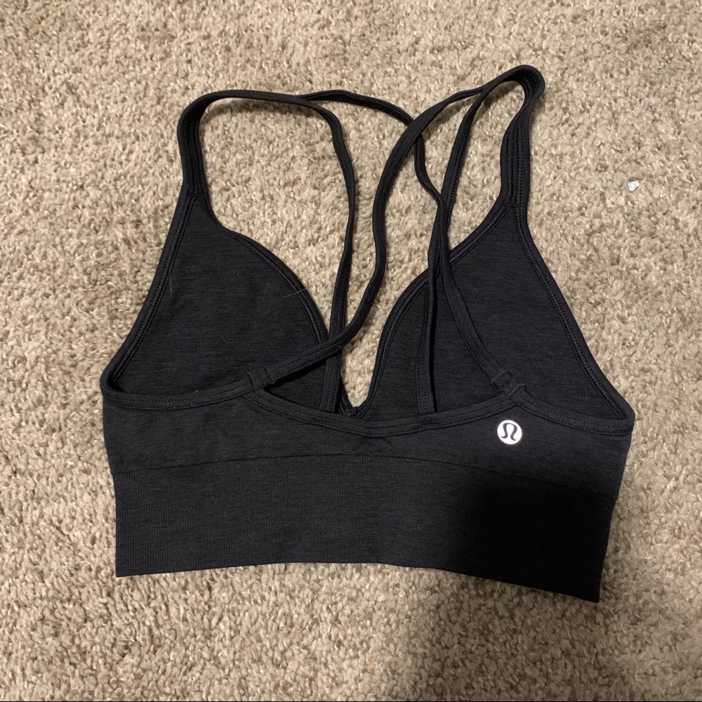 🚫SOLD🚫Lululemon sports bra 🚫SOLD🚫